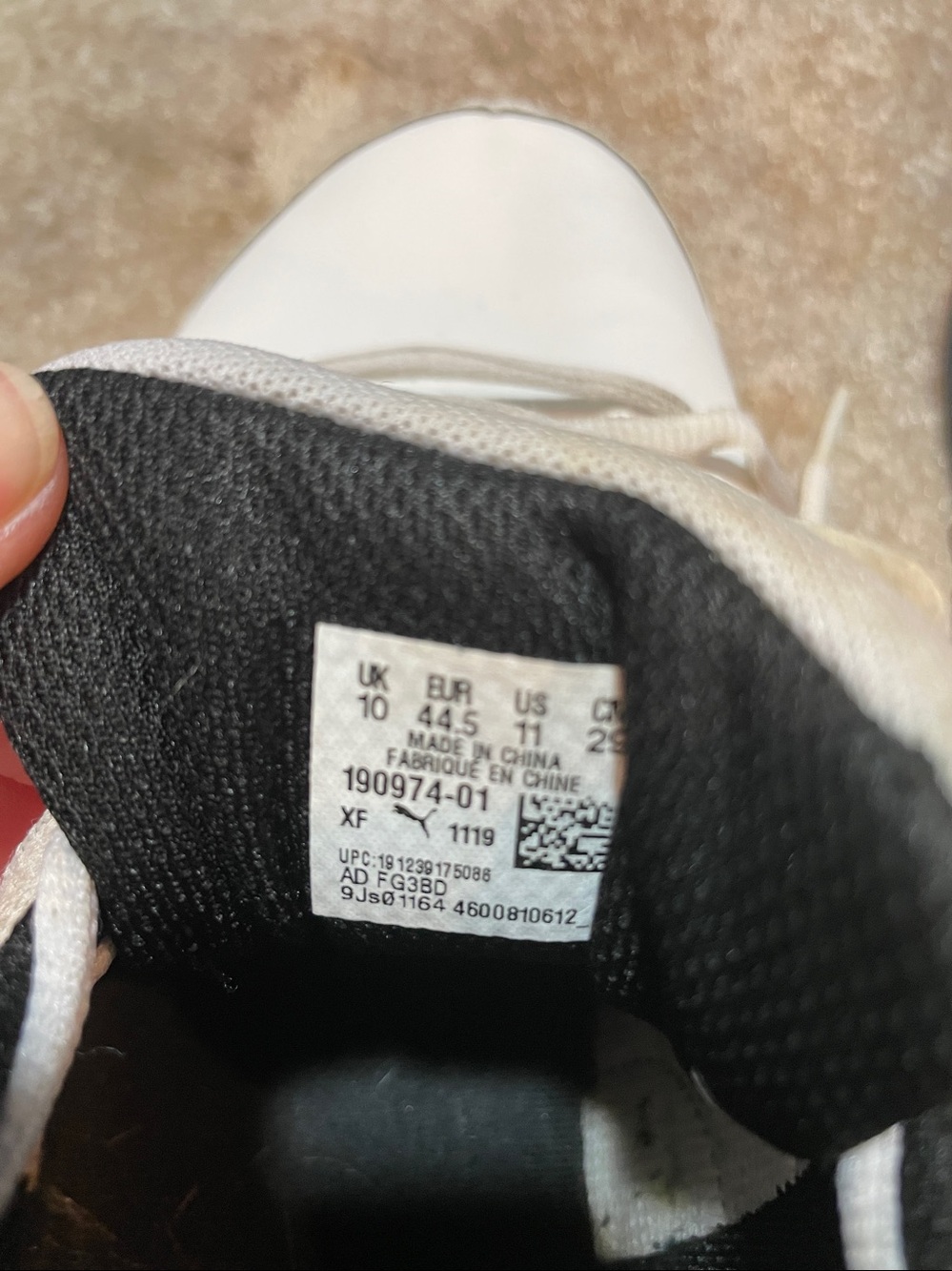 Puma Men’s White and Black Low-Top Sneakers - Picture 4 of 5